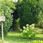 Jutta Am Bodensee Uhldingen-Muehlhofen